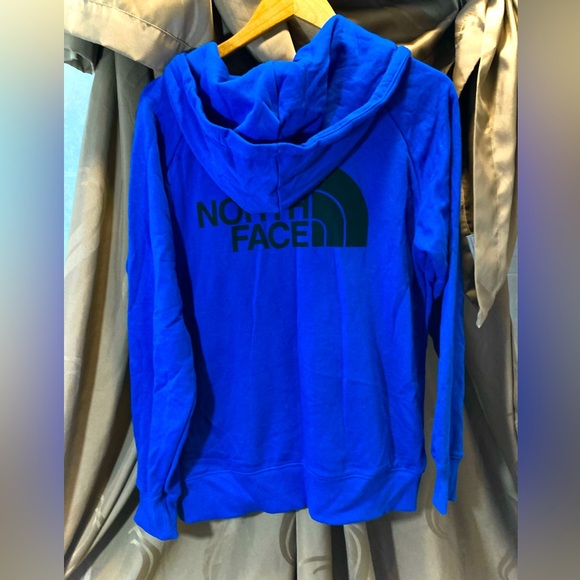 NWT North Face Women’s hoodie L royal blue - Picture 4 of 6